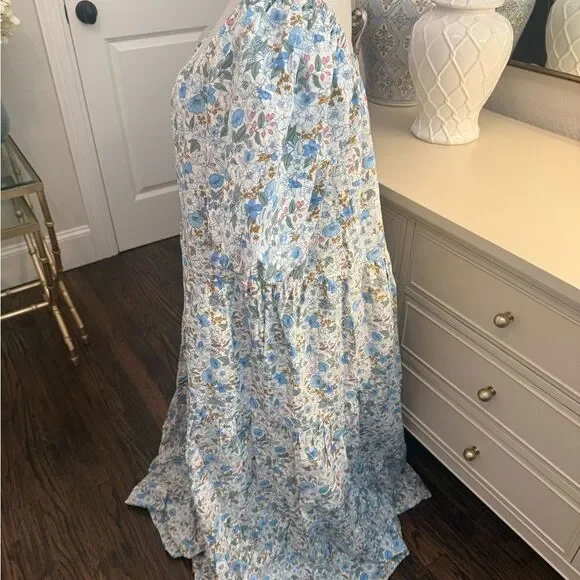 Tuckernuck Hyacinth House Floral Augusta
Tiered Maxi Dress size Small-F1 - Picture 4 of 7